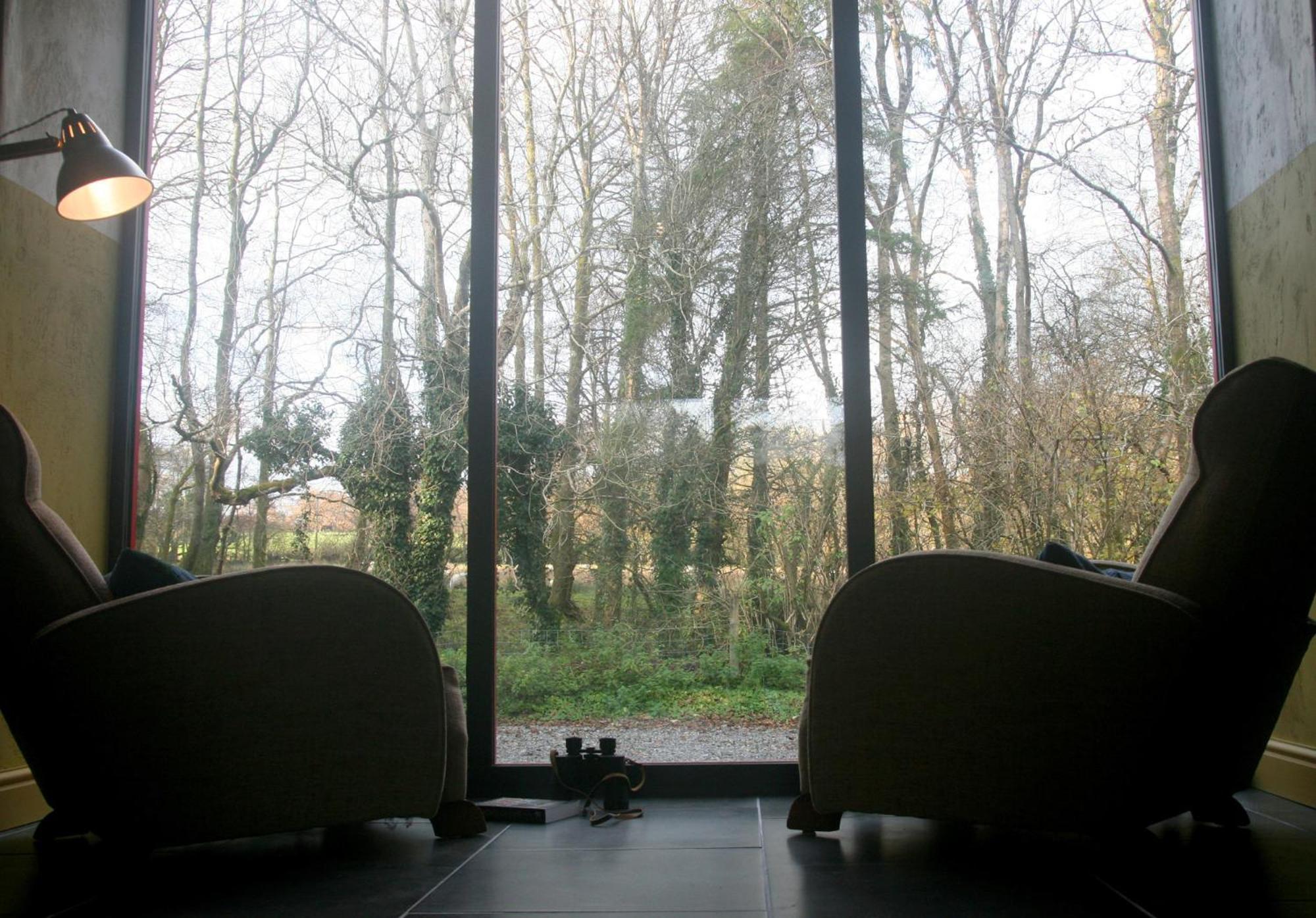 Creatively Converted Barn In Accessible Rural Spot Llanwrda المظهر الخارجي الصورة